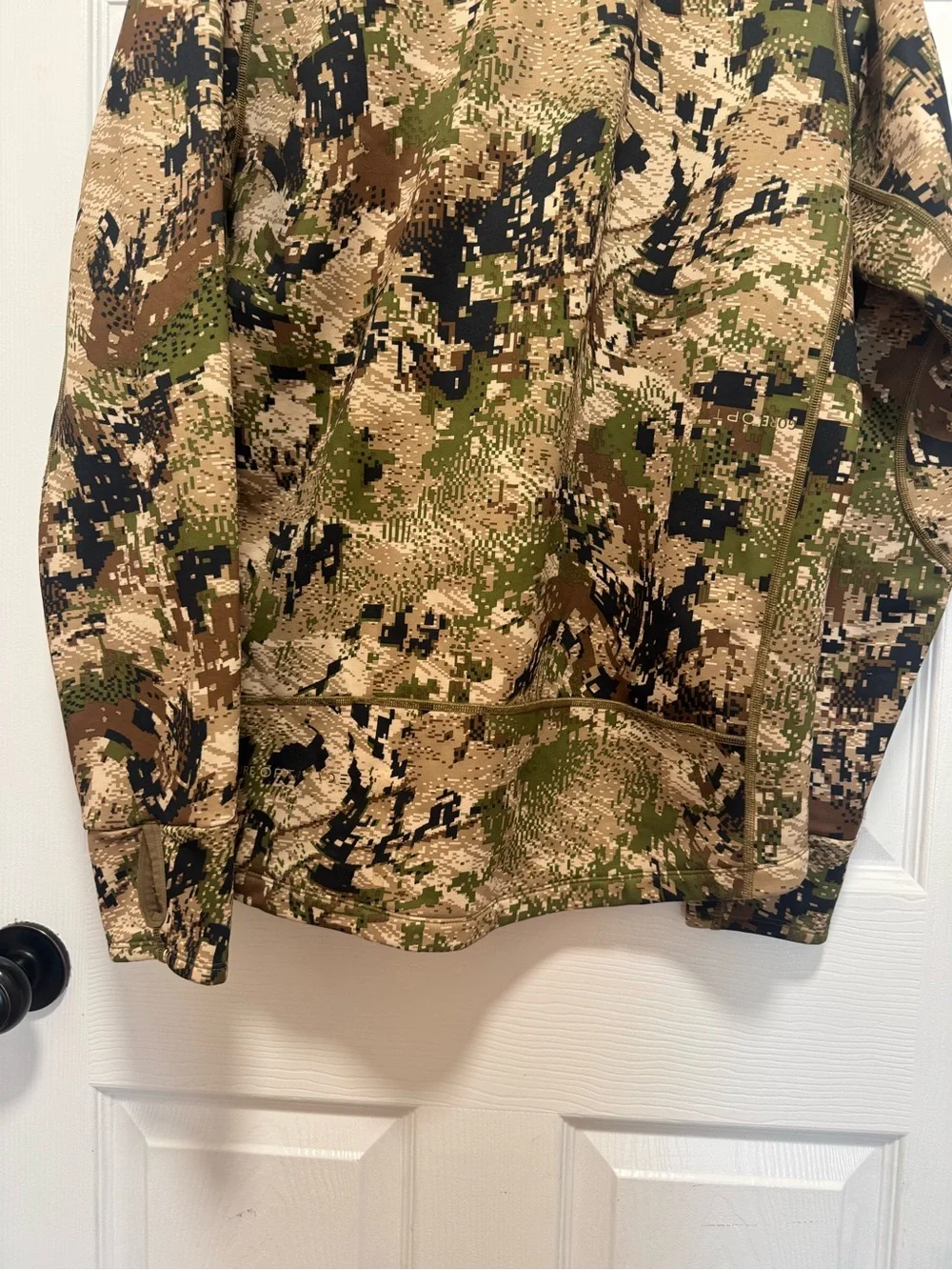 Men’s Sitka quarter zip - Picture 4 of 4